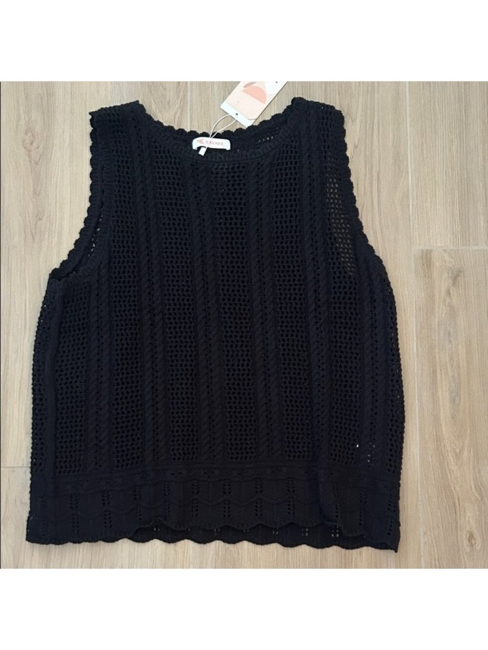 Tank Top in Black - Picture 2 of 5